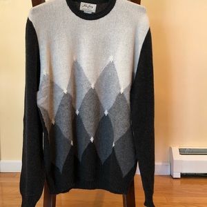 Men’s cashmere sweater